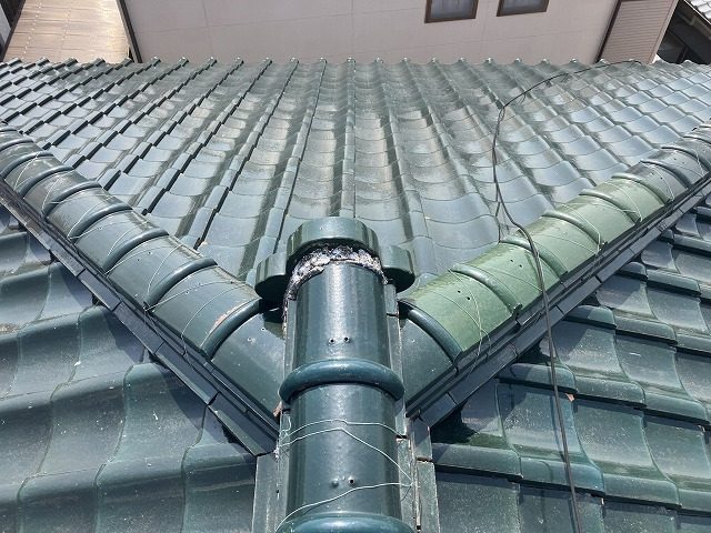 漆喰が剥がれている